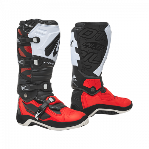 Forma Ботинки Pilot Black/Red/White в Красноярске