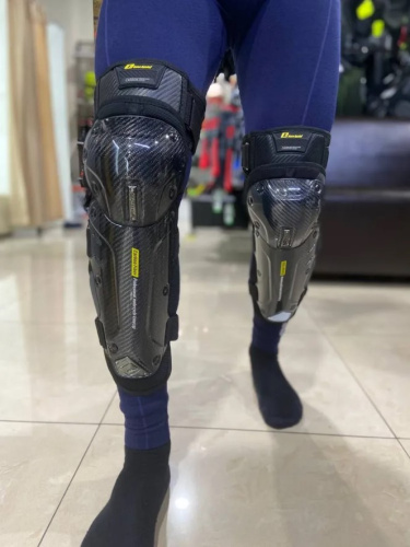Ones Again Наколенники Carbon Fiber Force в Красноярске