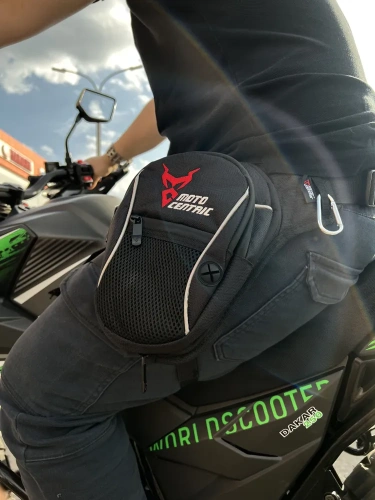 Motolike сумка на пояс красная в Красноярске